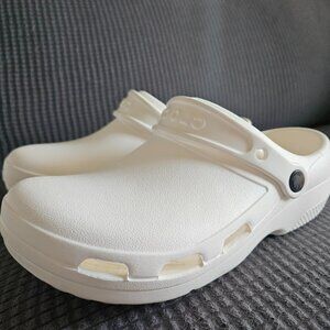 Crocs Men's and Women's Specialist II Vent Clog White Womens 8 Mens 6 EUC